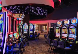 mm9999 Live Casino dealer thật